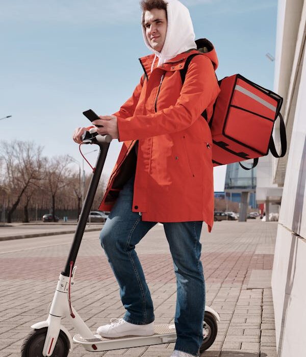 Lightweight folding mobility scooters